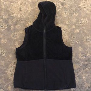 Women’s North Face reversible vest